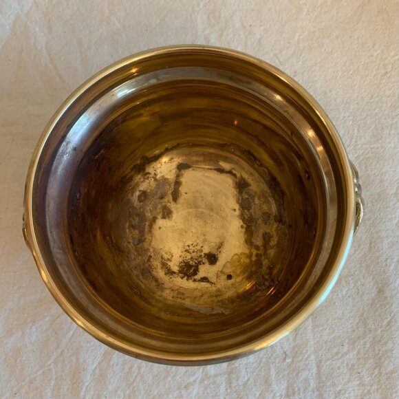 Beautiful Vintage ~5" Solid Brass 3 Footed Jardiniere Planter with twin Handles - Picture 3 of 4